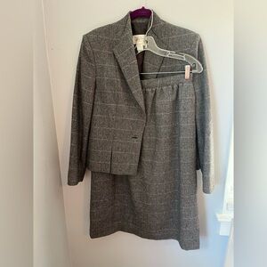 Lee Women's Gray Plaid Blazer and midi skirt classic office wear‎